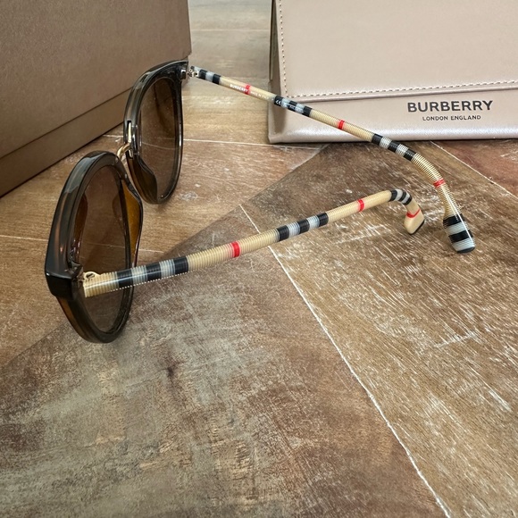 Burberry Sunglasses